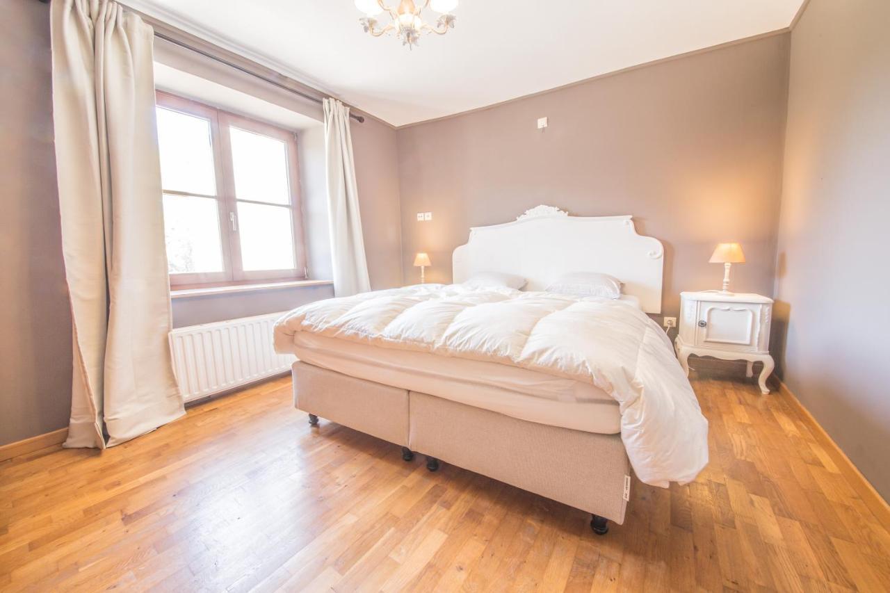 Le Longueville Durbuy Bagian luar foto