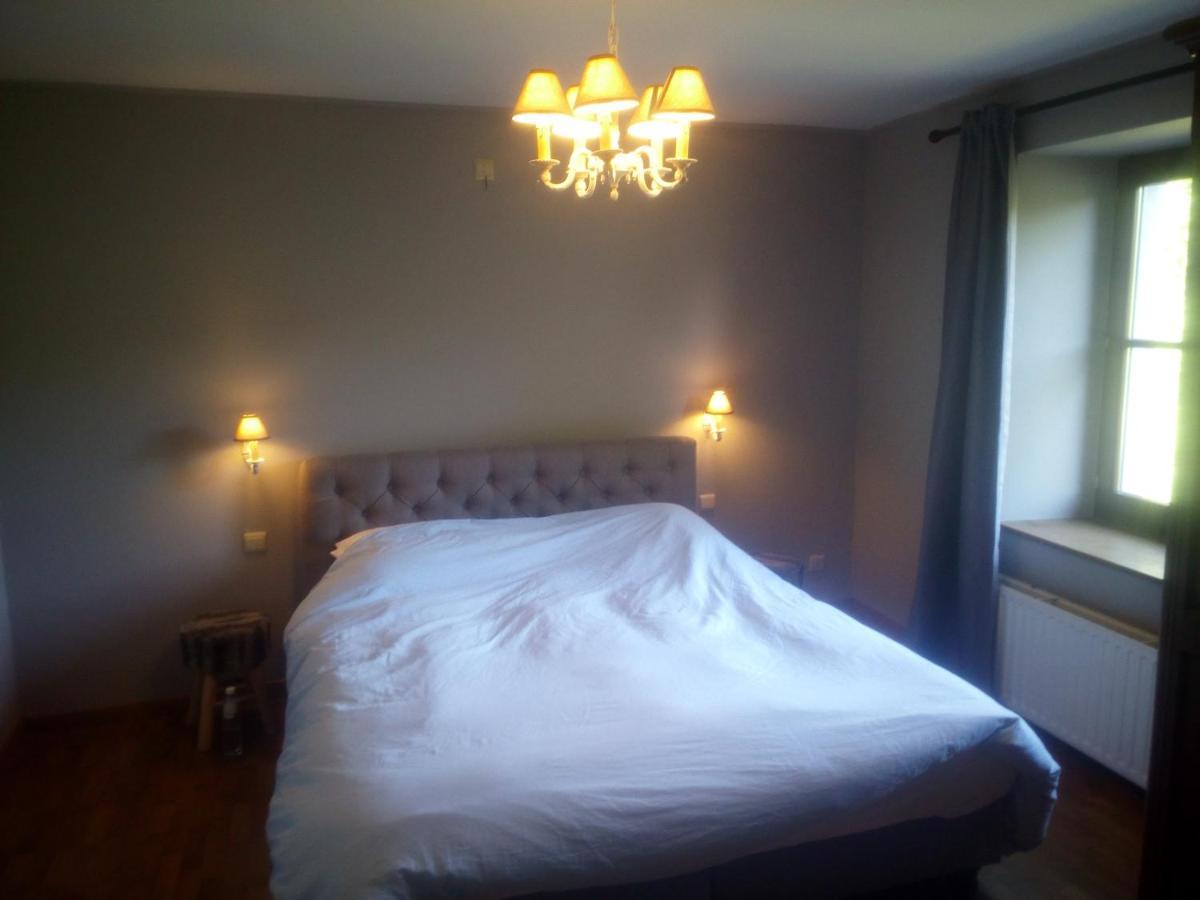 Le Longueville Durbuy Bagian luar foto
